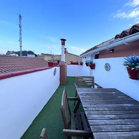 Duplex Pepona's House - Wifi, Tv & Netflix * 格罗韦